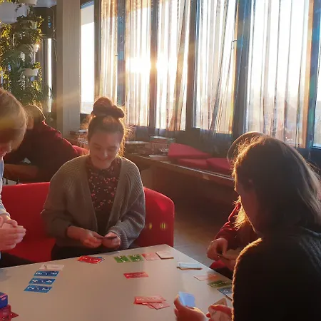 Ronningen Хостел *