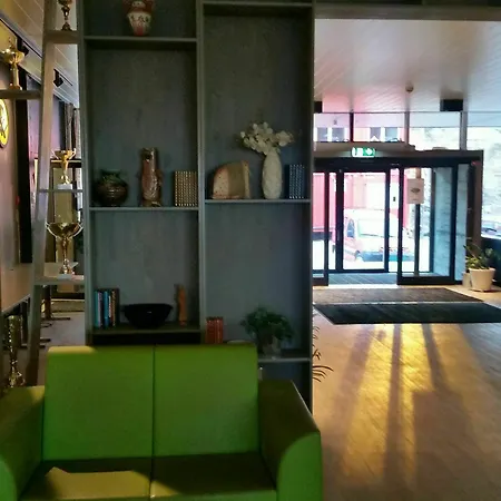Ronningen Hostel